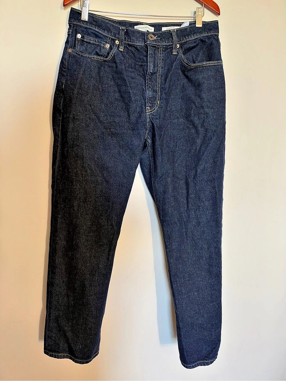 Banana Republic Authentic Straight Jeans Waist 33x30 in Blue Like New